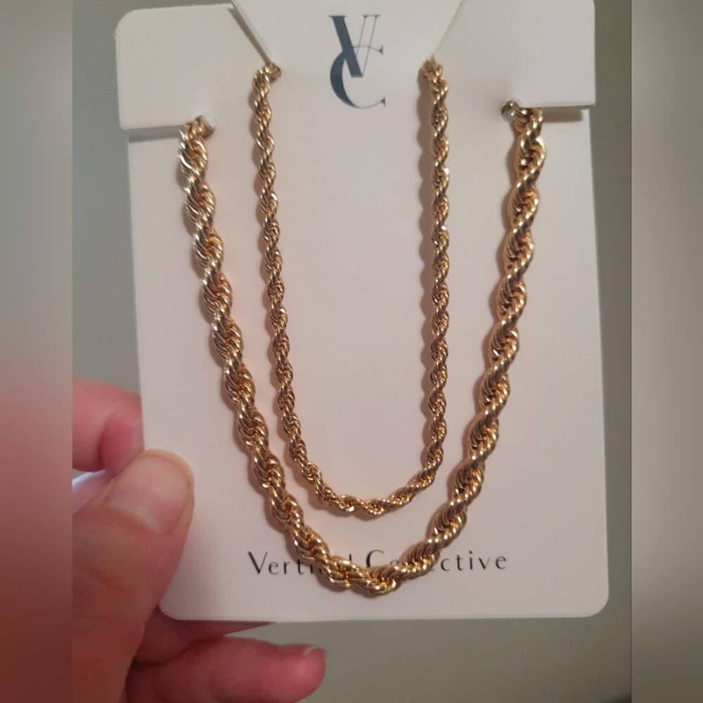 Vertical Collective necklace